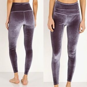 Beyond Yoga Velvet High-Waisted Leggings in Purple